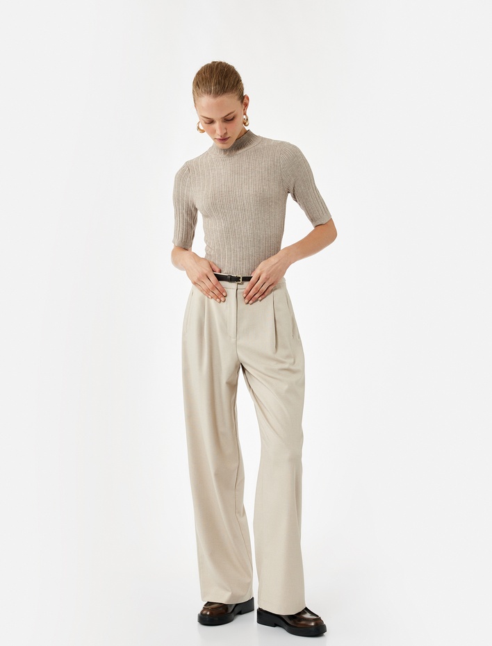  Kısa Kollu Balıkçı Yaka Triko Kazak