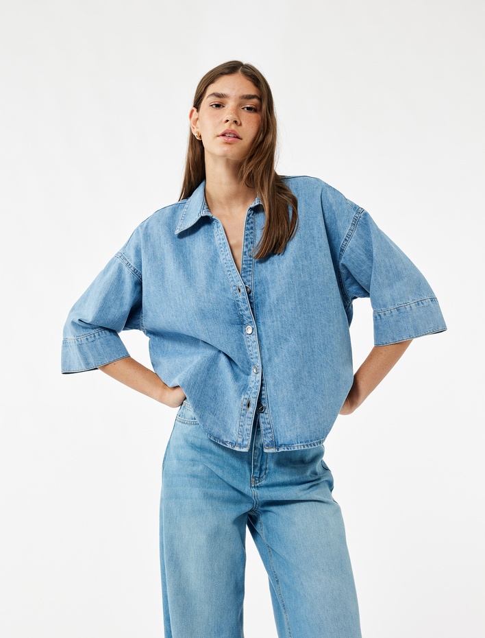  Oversize V Yaka Pamuklu Yarım Kollu Jean Gömlek