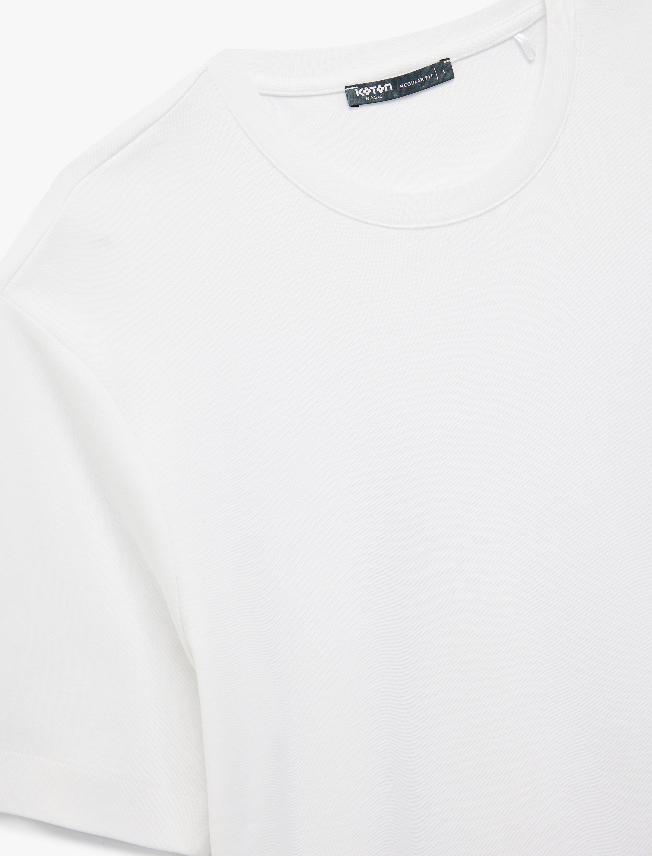   Regular Fit Bisiklet Yaka Pamuklu Tok Kumaş Kısa Kollu Basic Tişört