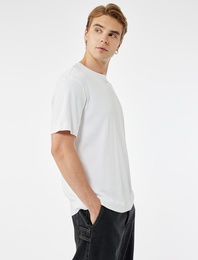 Regular Fit Bisiklet Yaka Pamuklu Tok Kumaş Kısa Kollu Basic Tişört