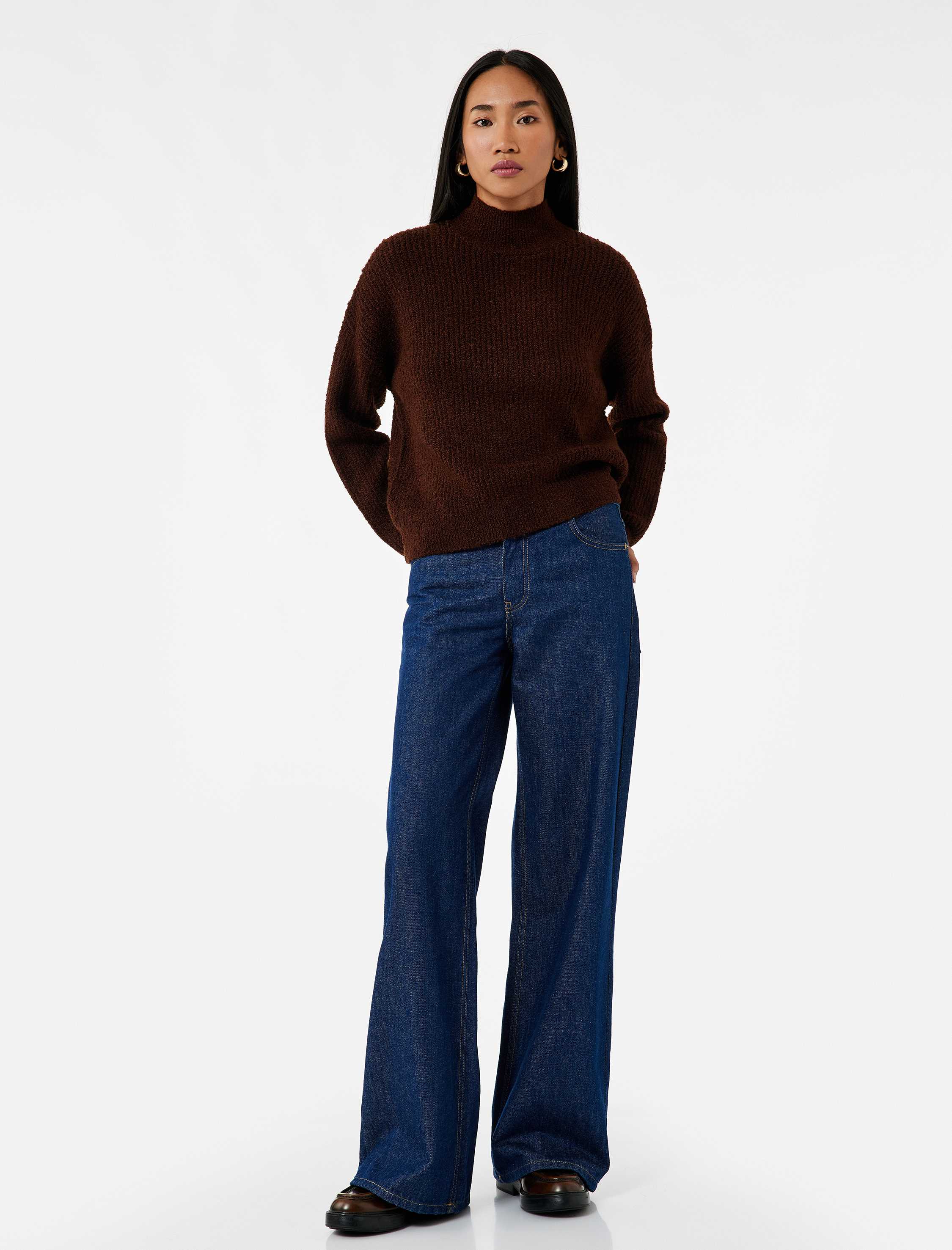   Uzun Kollu Dik Yaka Oversize Triko Kazak