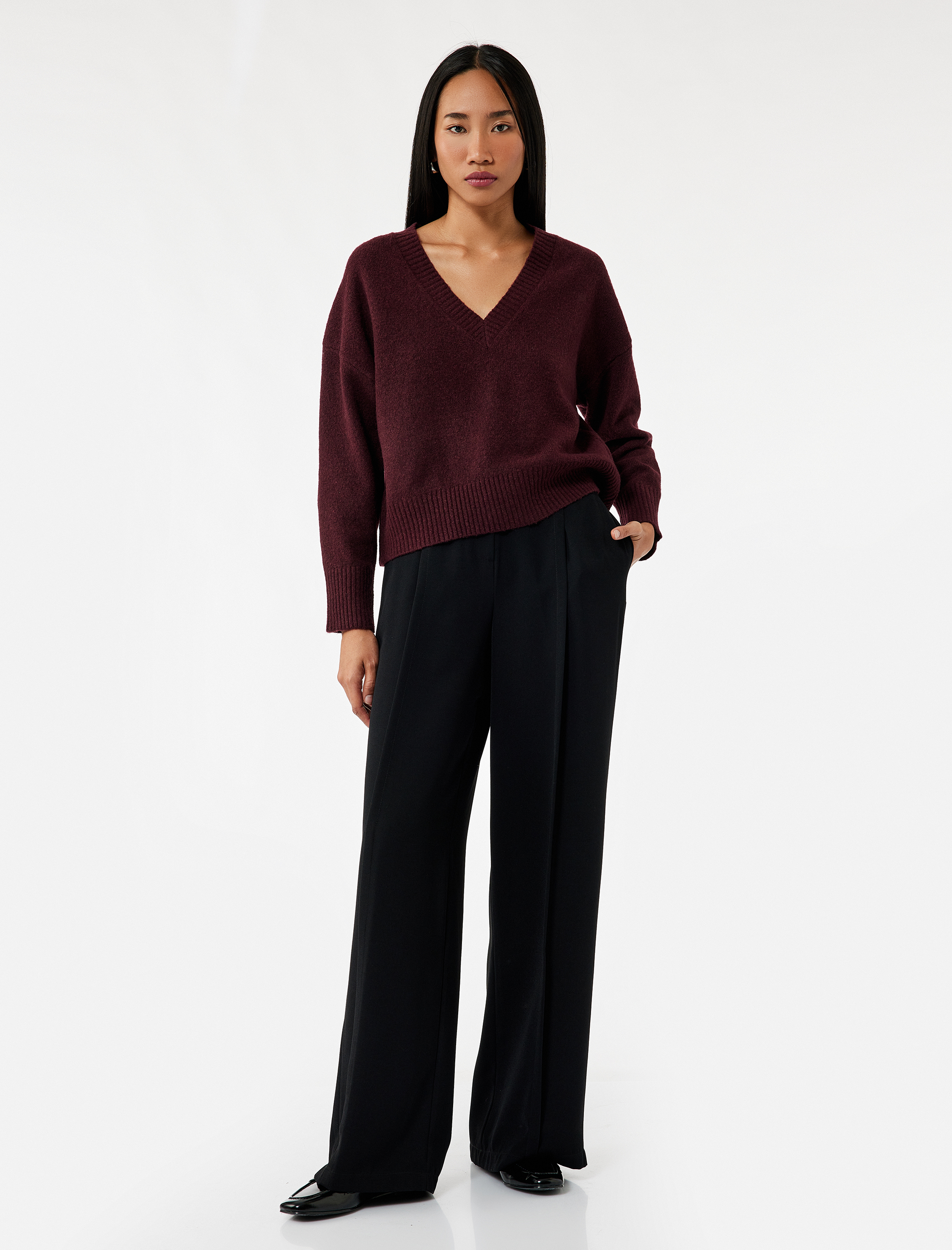   Uzun Kollu V Yaka Triko Kazak