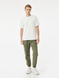 Beli Bağcıklı Kargo Cep Detaylı Pamuklu Rahat Kesim Gabardin Jogger Pantolon