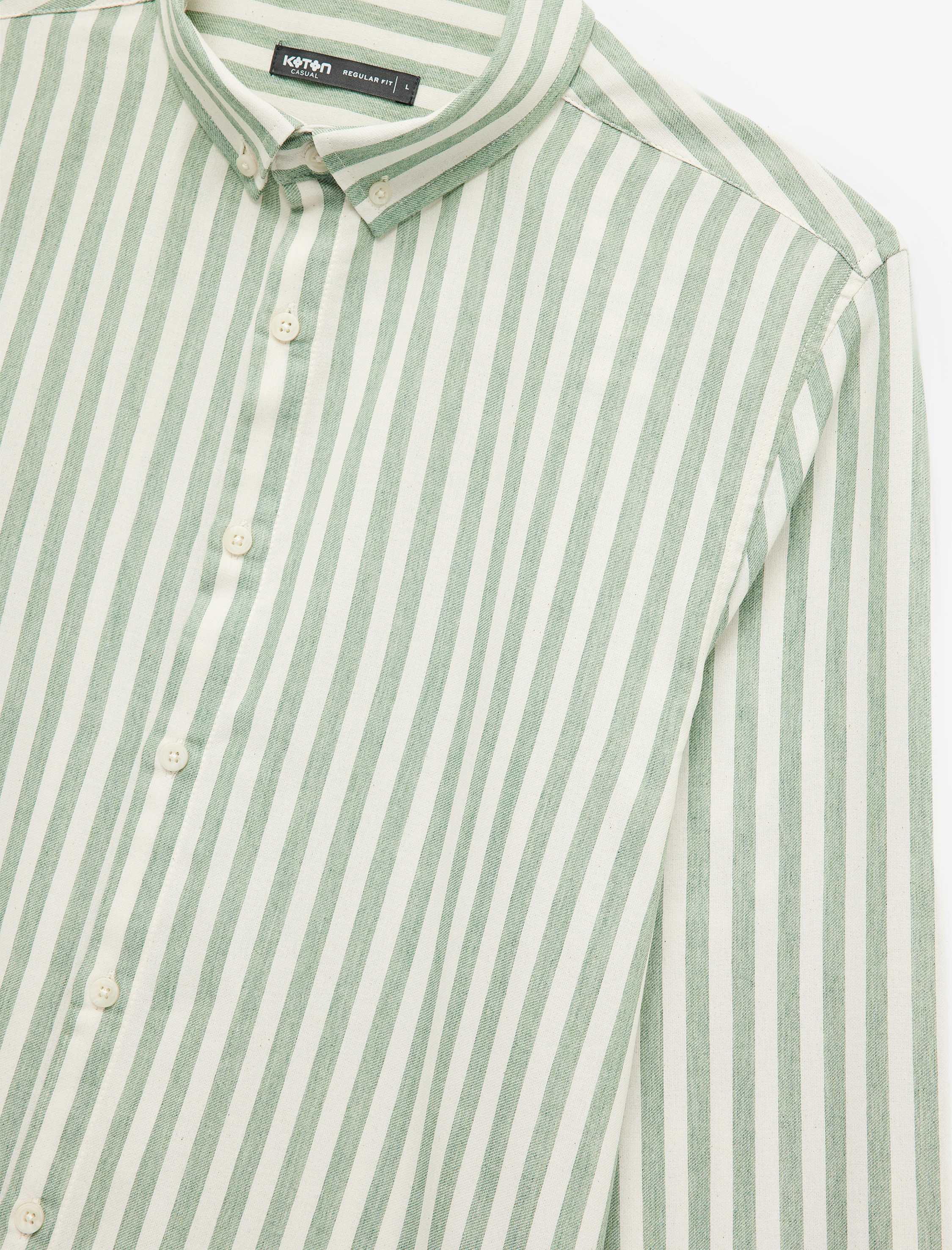   Regular Fit Düğmeli Klasik Yaka Uzun Kollu Gömlek