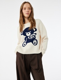 Ayıcık İşlemeli Uzun Kollu Bisiklet Yaka Triko Kazak