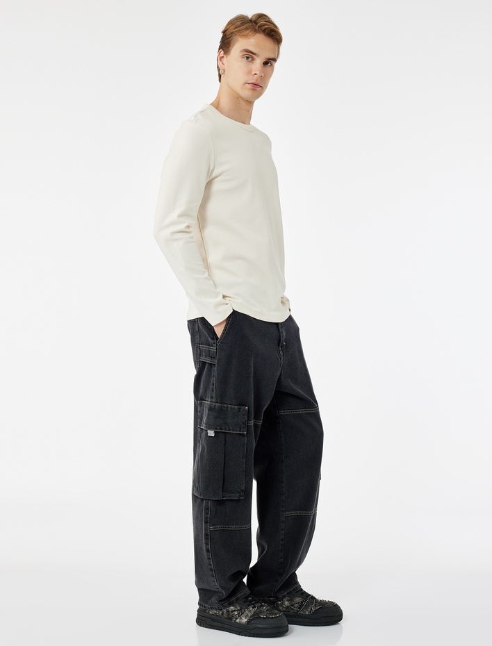  Pamuklu Bisiklet Yaka Basic Slim Fit Uzun Kollu Tişört