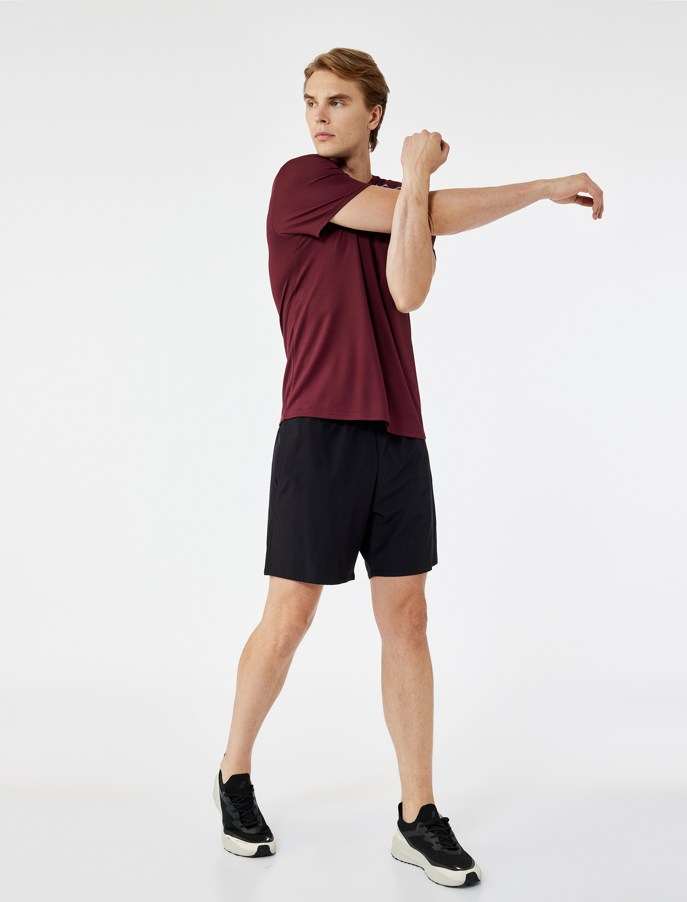   Kısa Kollu Şerit Detaylı Bisiklet Yaka Spor Tişört