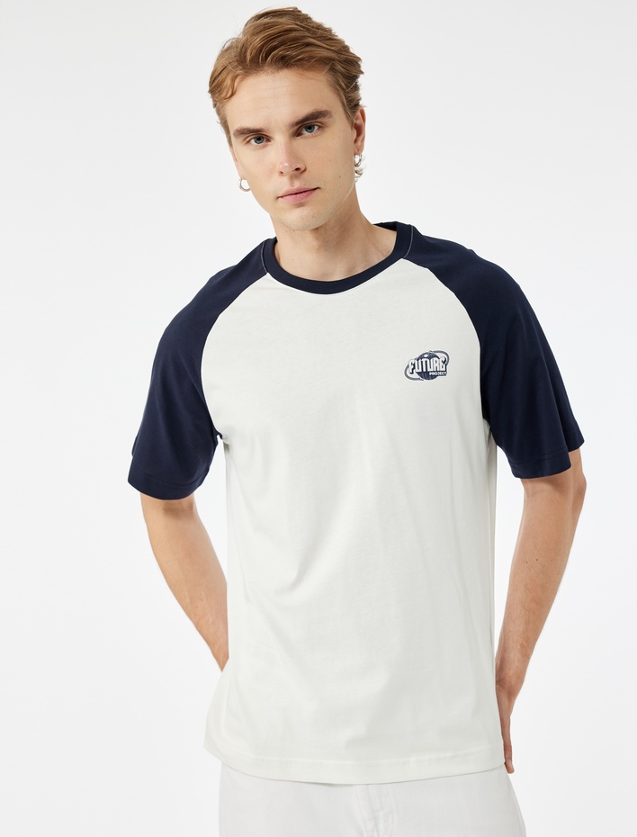  Kısa Kollu Bisiklet Yaka Renk Kontrastlı Pamuklu Oversize Baskılı Tişört