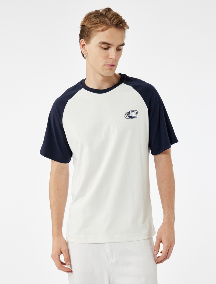  Kısa Kollu Bisiklet Yaka Renk Kontrastlı Pamuklu Oversize Baskılı Tişört