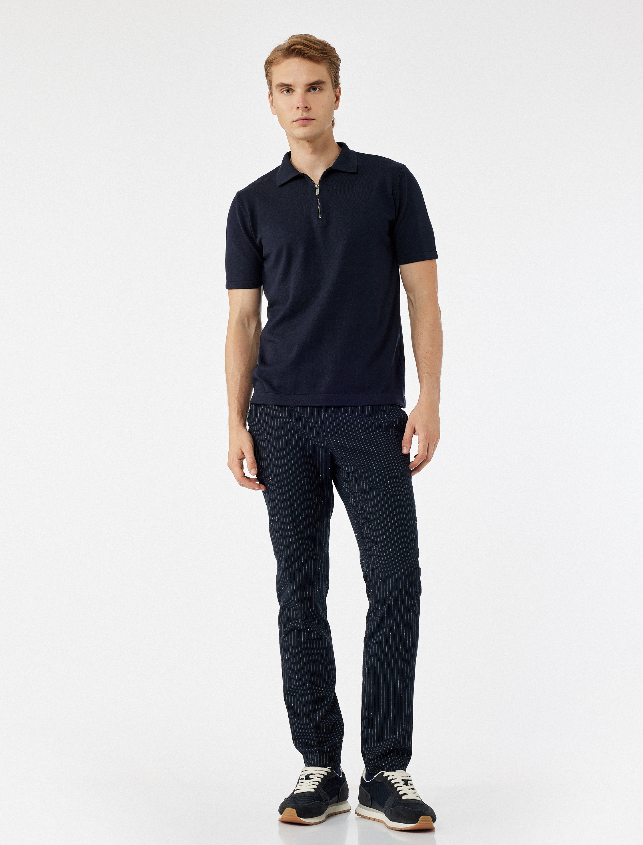   Viskon Regular Fit Polo Yaka Yarım Fermuarlı Kısa Kollu Triko Tişört