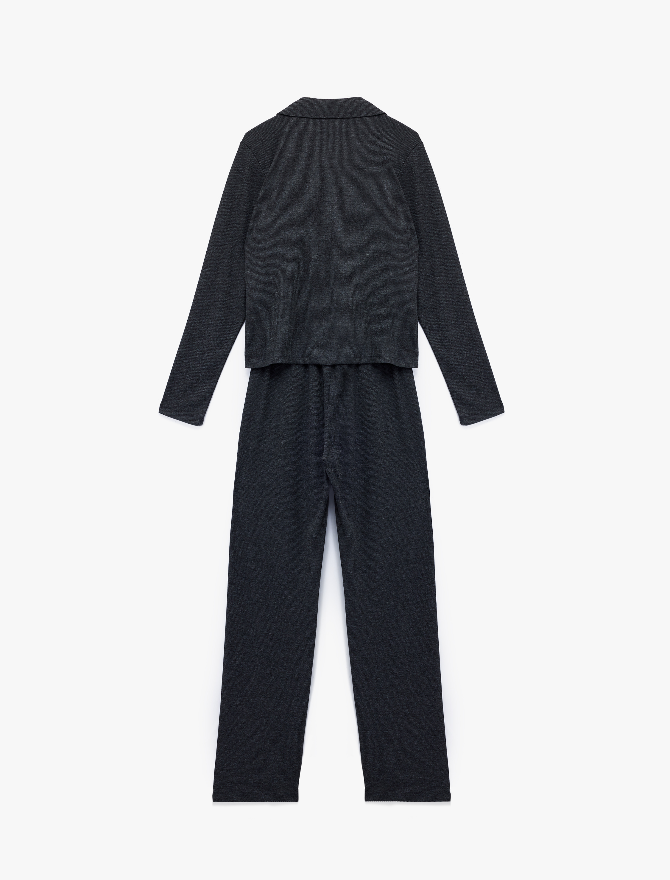   Rahat Kalıp Uzun Kollu Klasik Yaka Düğmeli Pijama Takımı