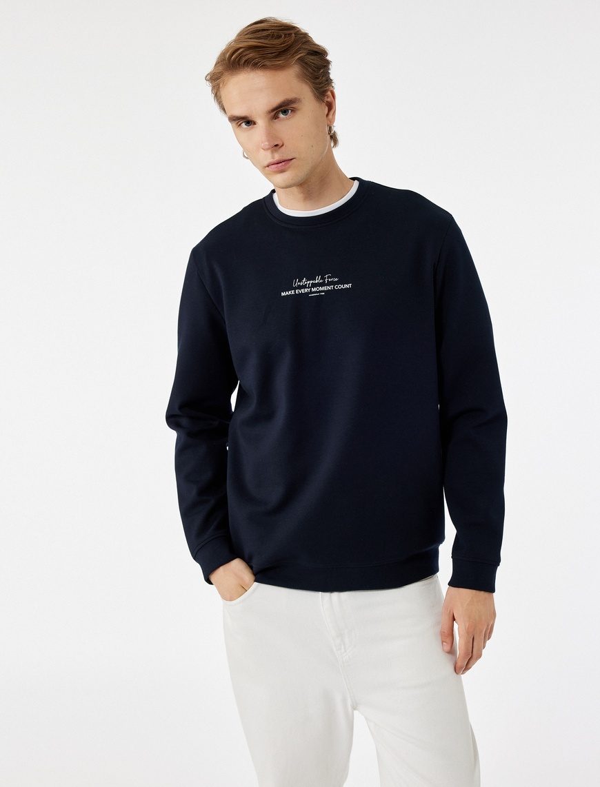   Uzun Kollu Bisiklet Yaka Baskılı Sweatshirt