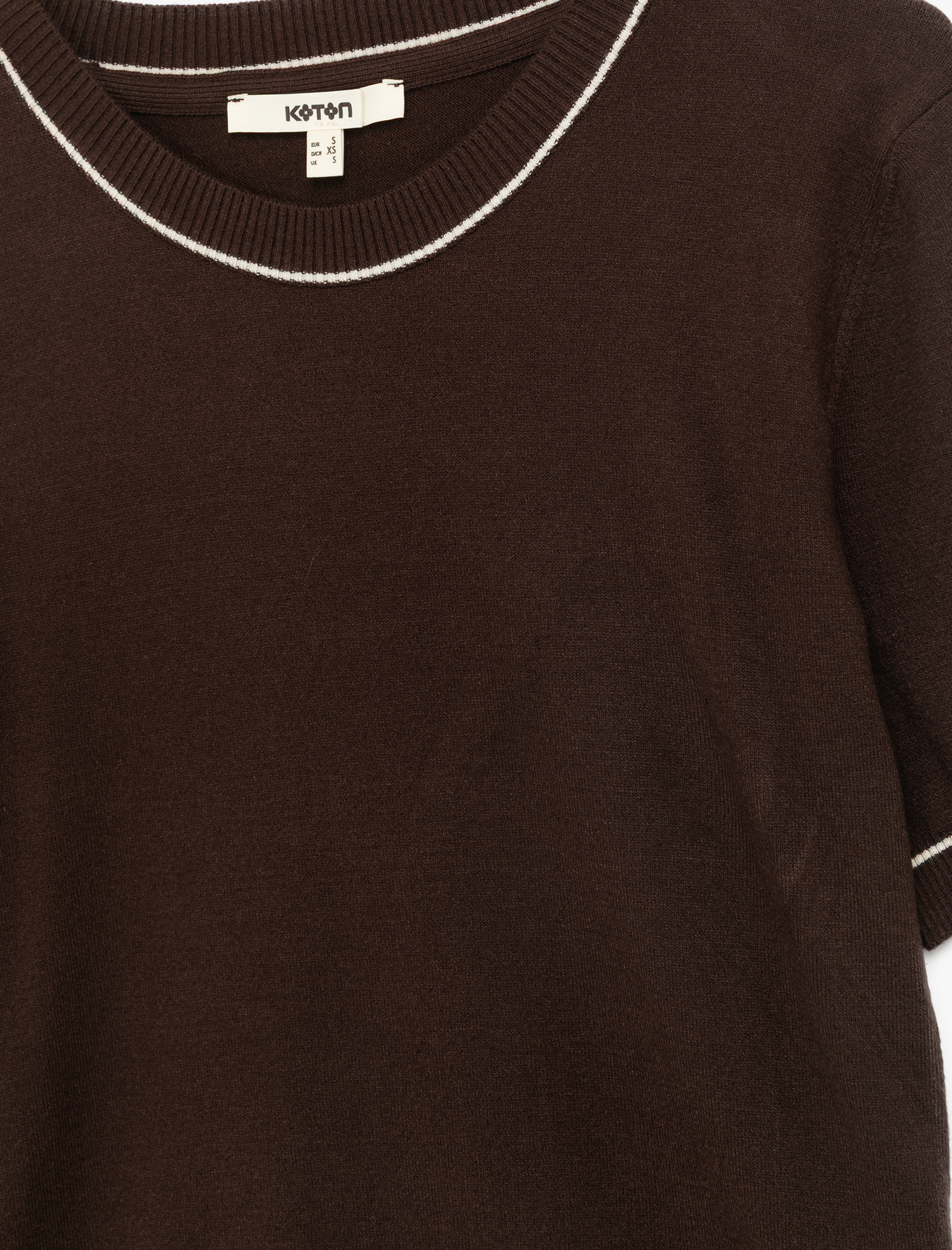   Kısa Kollu Bisiklet Yaka Triko Kazak