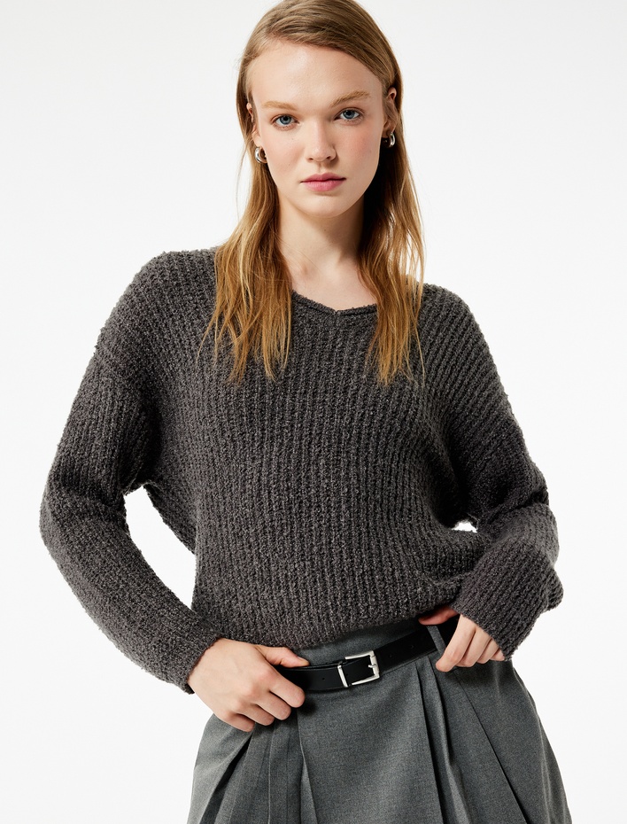  Buklet V Yaka Uzun Kollu Kazak