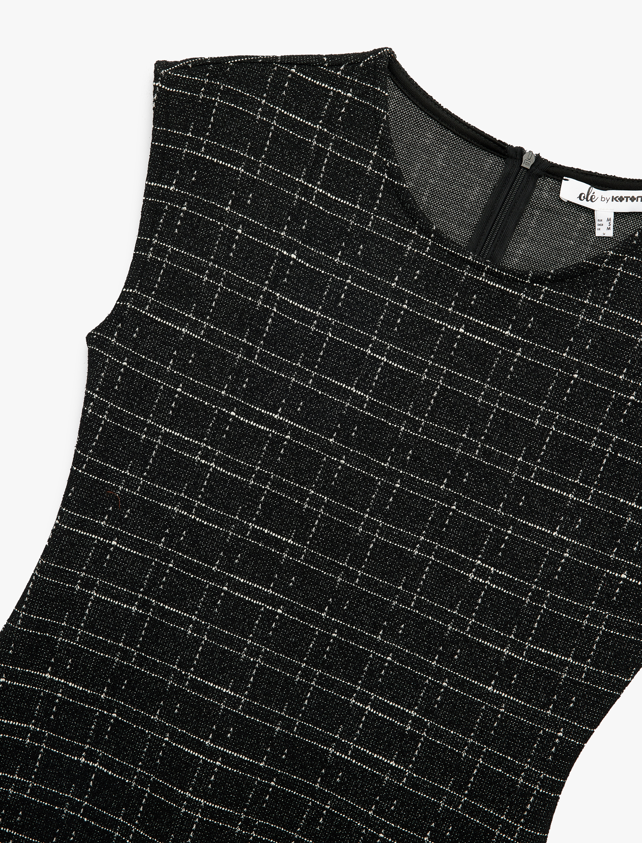   Bisiklet Yaka Kolsuz Tüvit Mini Elbise