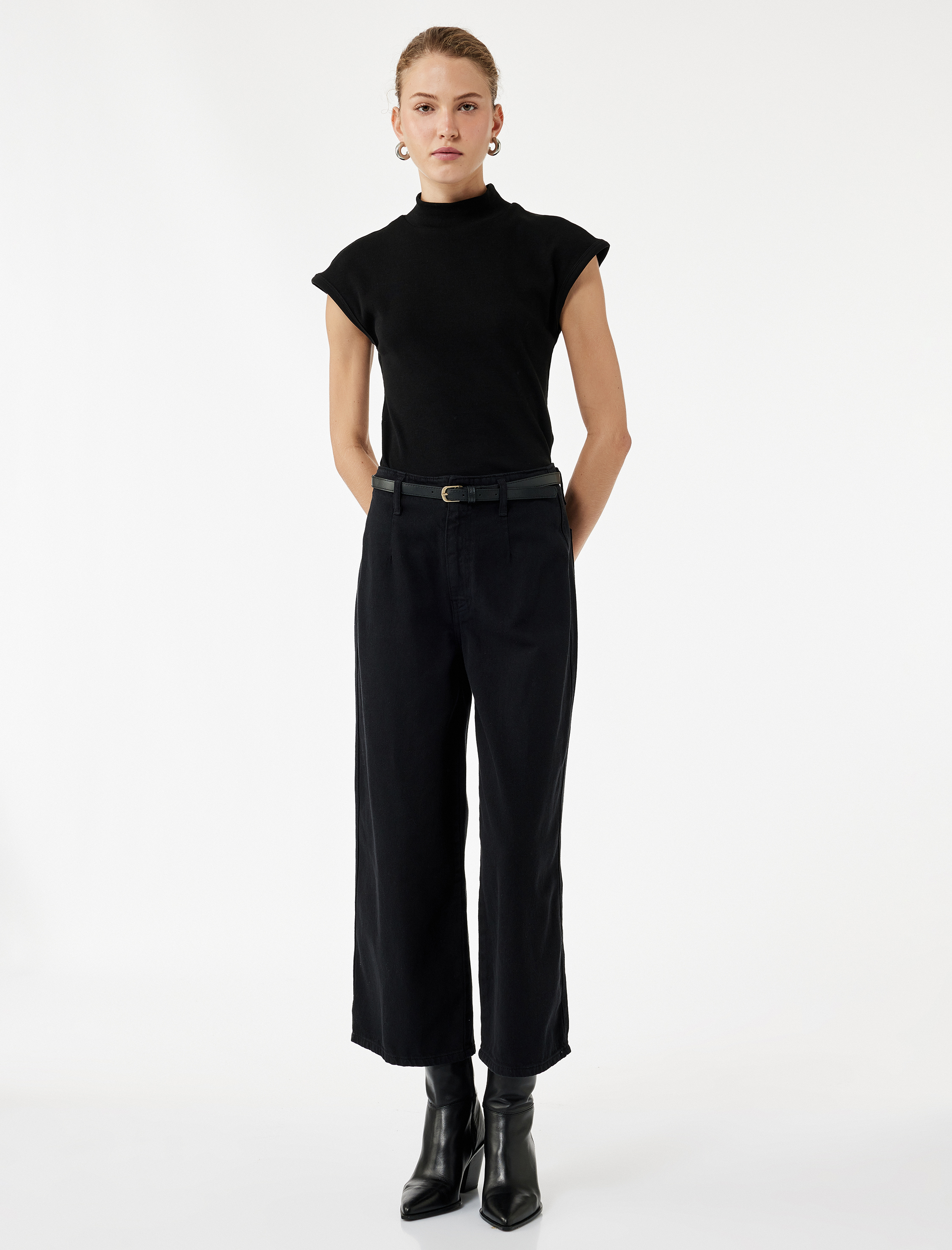   Pamuklu Geniş Paça Kemerli Crop Pantolon - Wide Leg Jeans