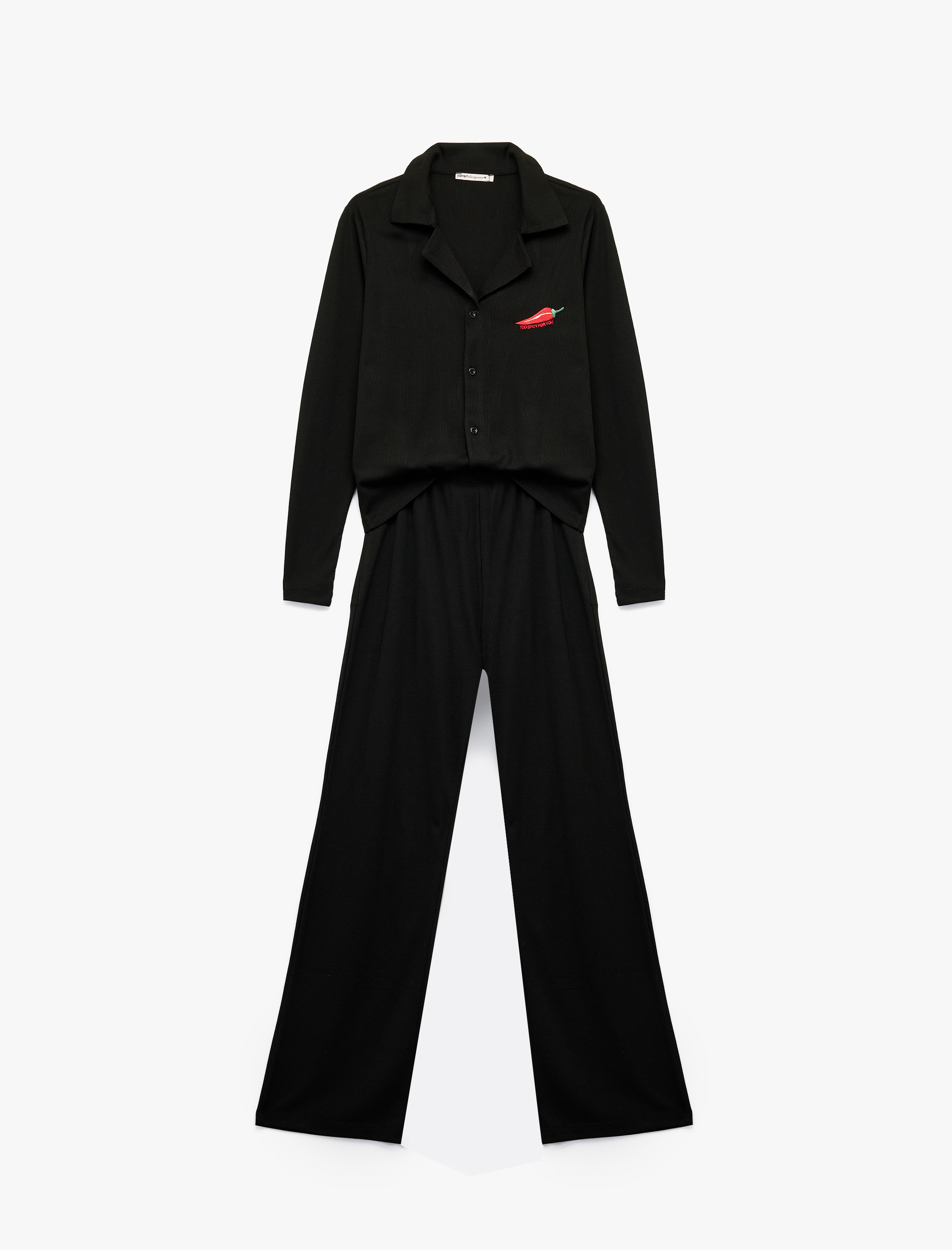   Gömlek Yaka Uzun Kollu Biber Nakış Detaylı Pijama Takımı