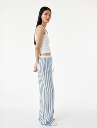 Viskon Kumaş Rahat Kalıp Lastik Detaylı Çizgili Pijama Altı