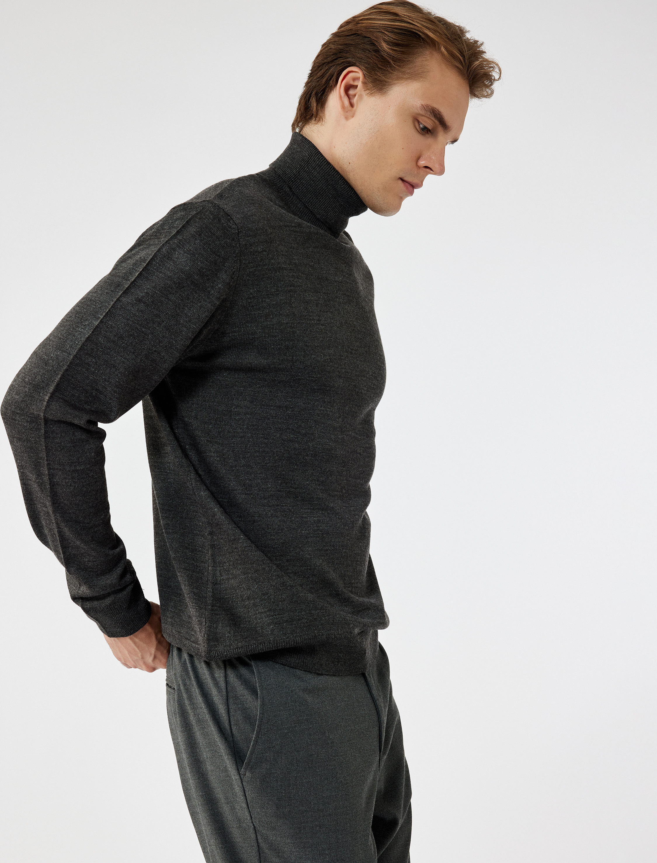   Uzun Kollu Basic Balıkçı Yaka Triko Kazak