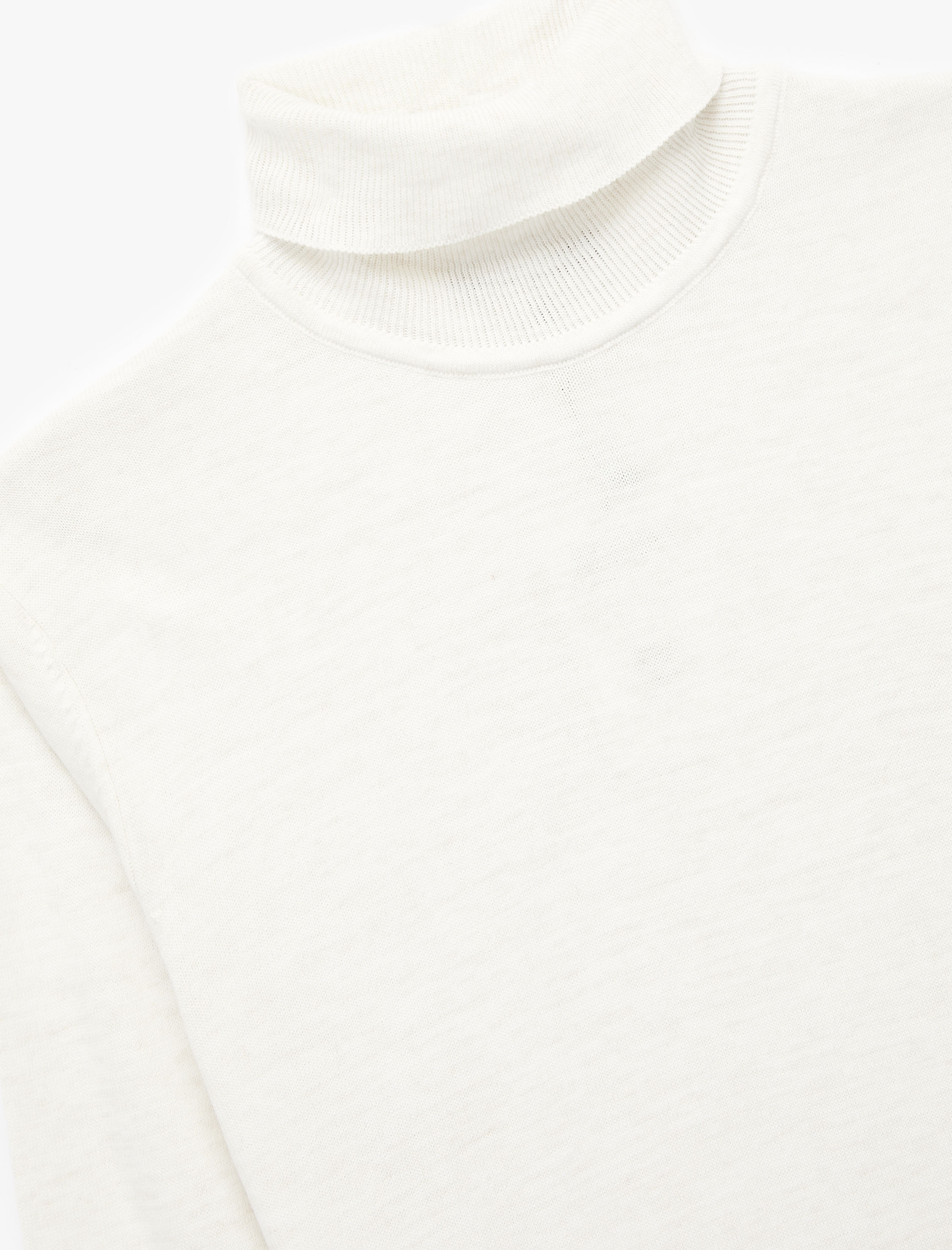   Uzun Kollu Basic Boğazlı Triko Kazak