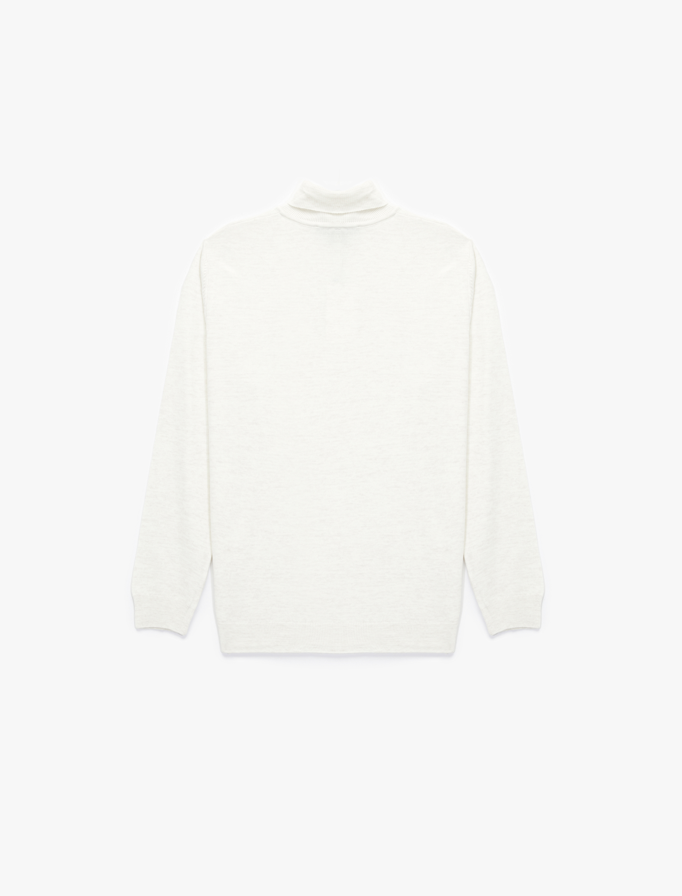   Uzun Kollu Basic Boğazlı Triko Kazak