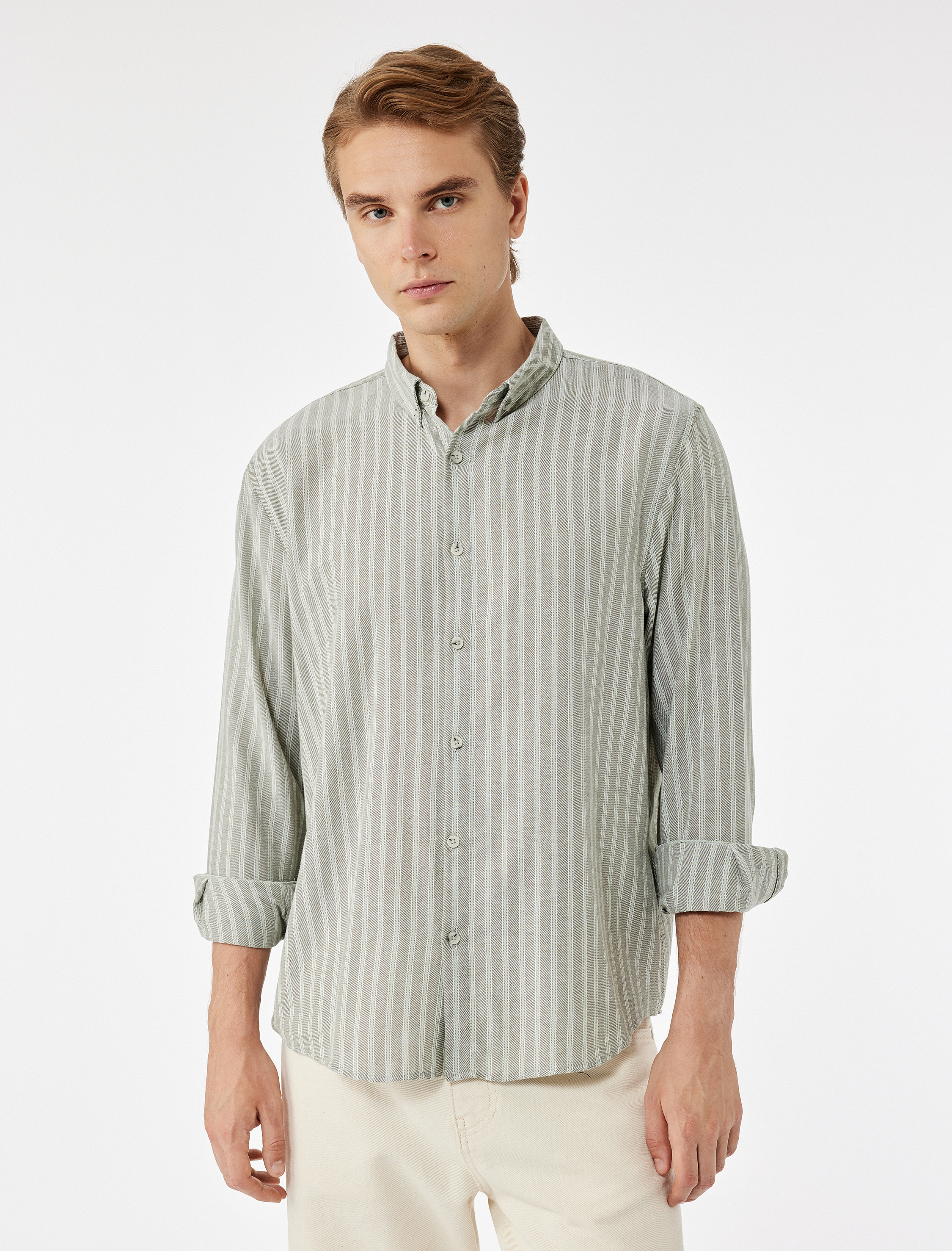   Düğmeli Yaka Pamuklu Regular Fit Uzun Kollu Gömlek