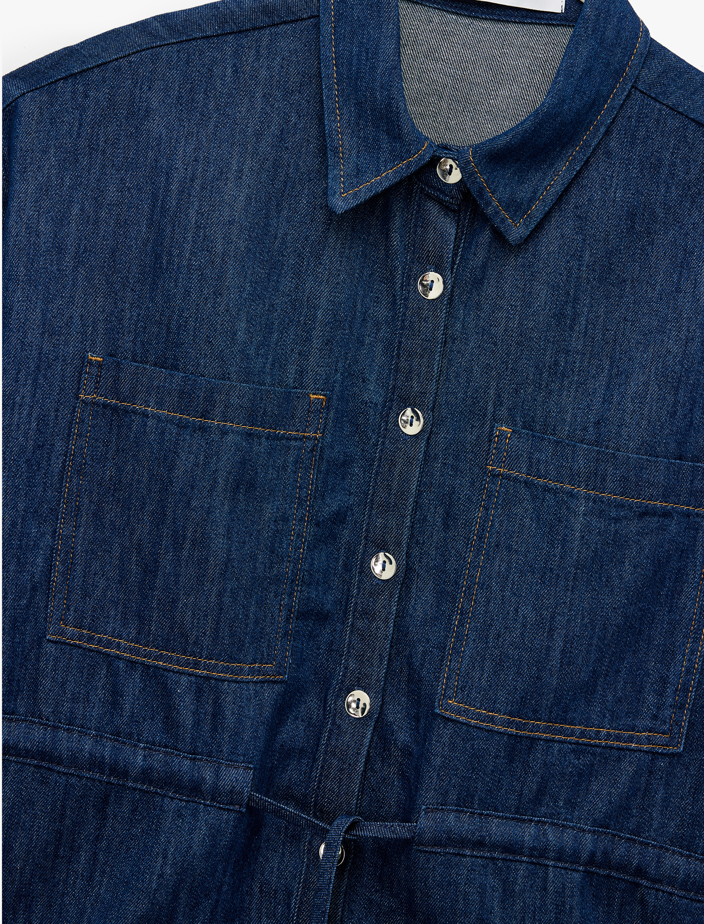   Cep Detaylı Düğmeli Klasik Yaka Denim Gömlek