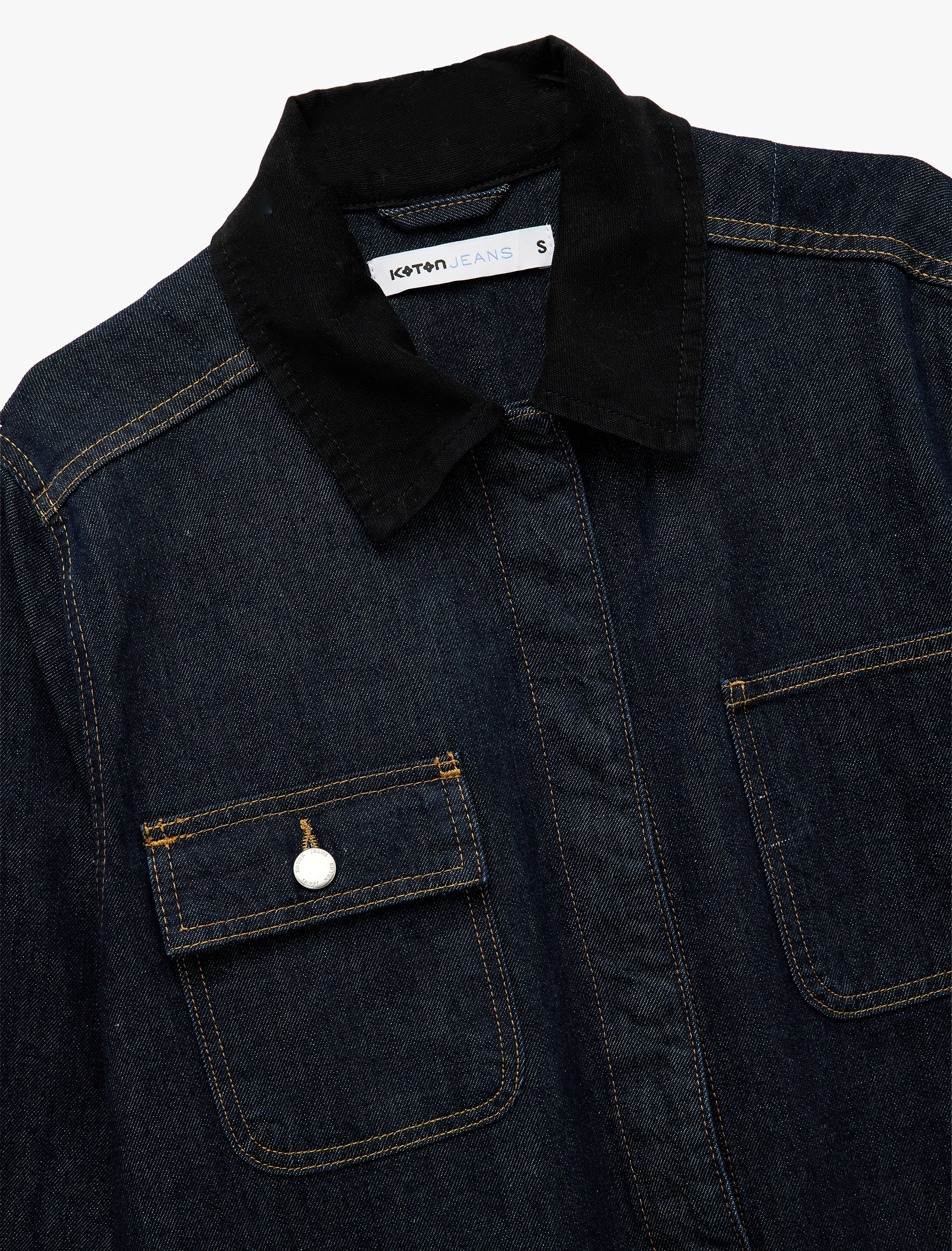   Uzun Kollu Cep Detaylı Gömlek Yaka Denim Ceket