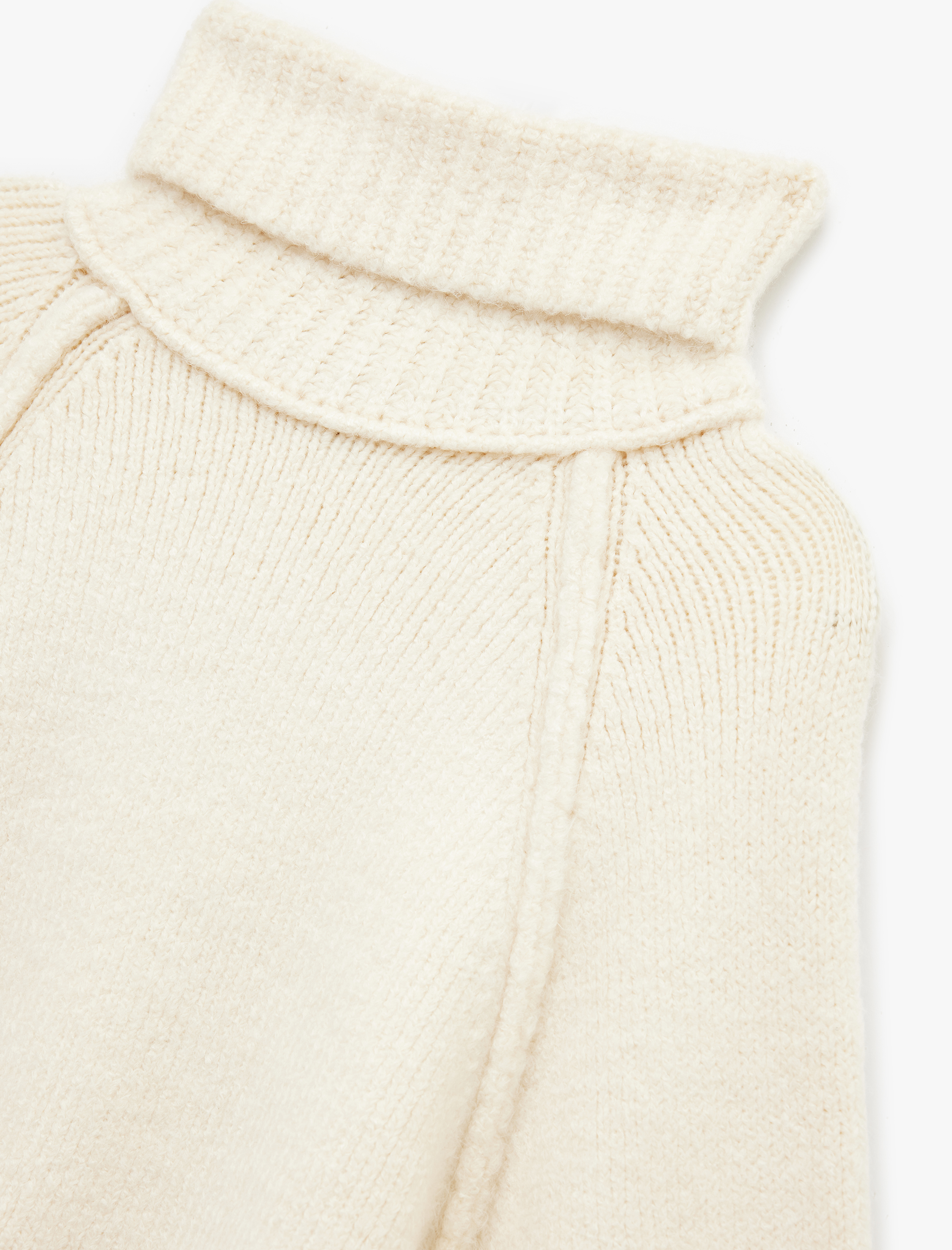   Balıkçı Yaka Uzun Kollu Triko Kazak