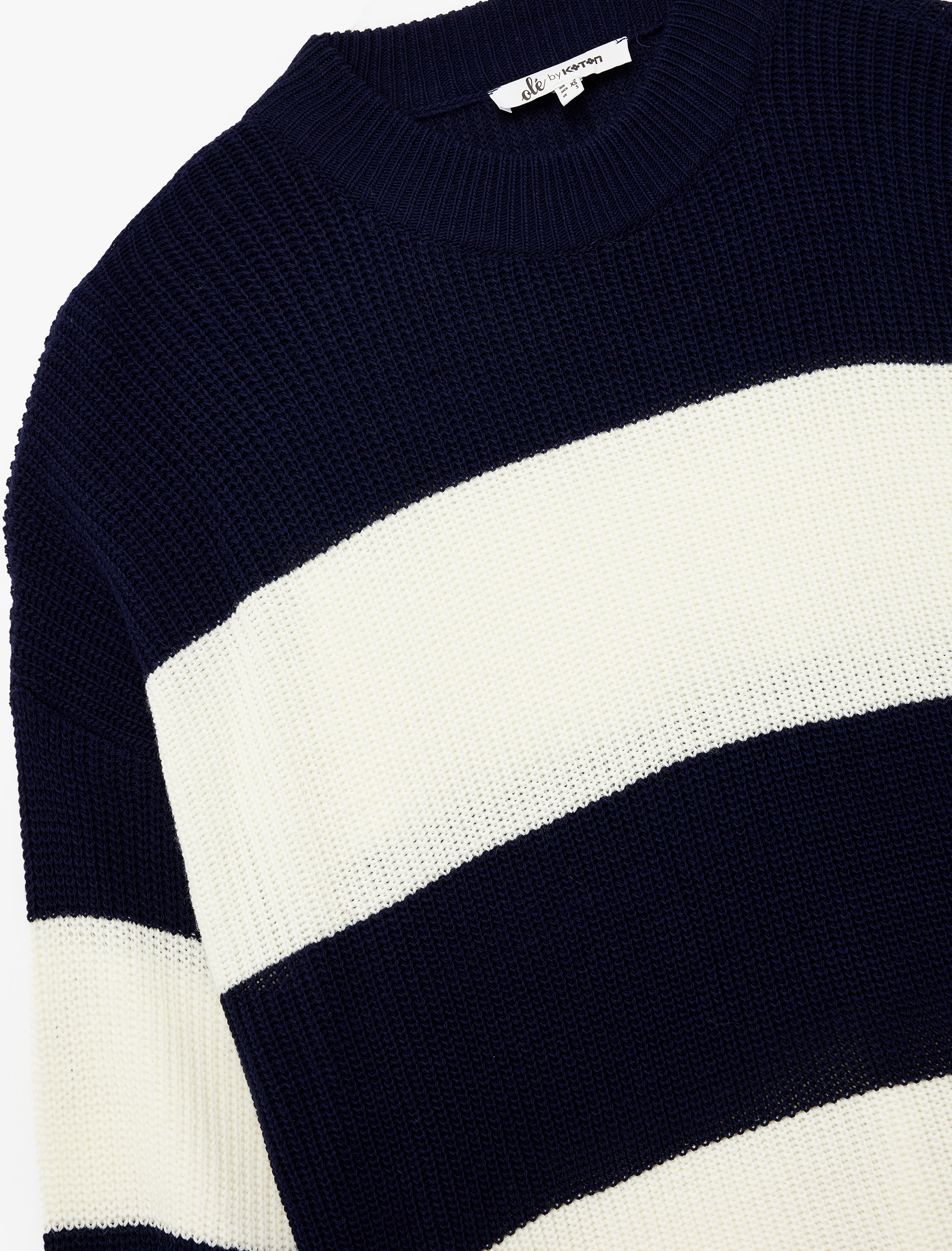   Uzun Kollu Bisiklet Yaka Renk Bloklu Triko Kazak