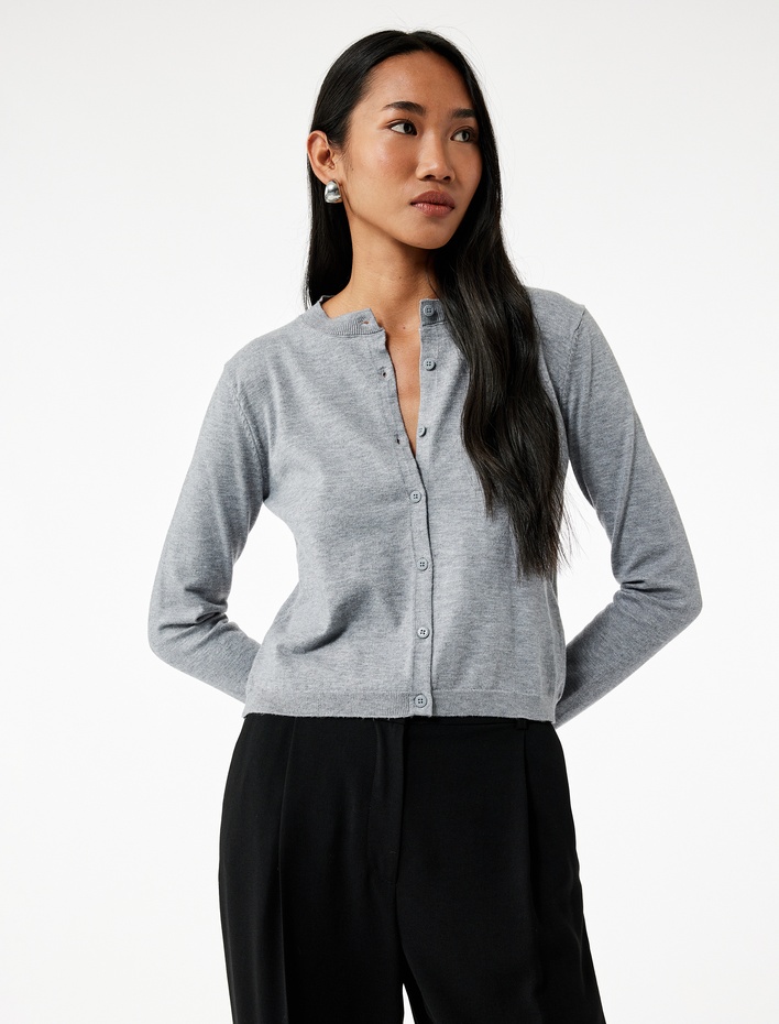  Regular Fit Uzun Kollu Bisiklet Yaka Triko Hırka