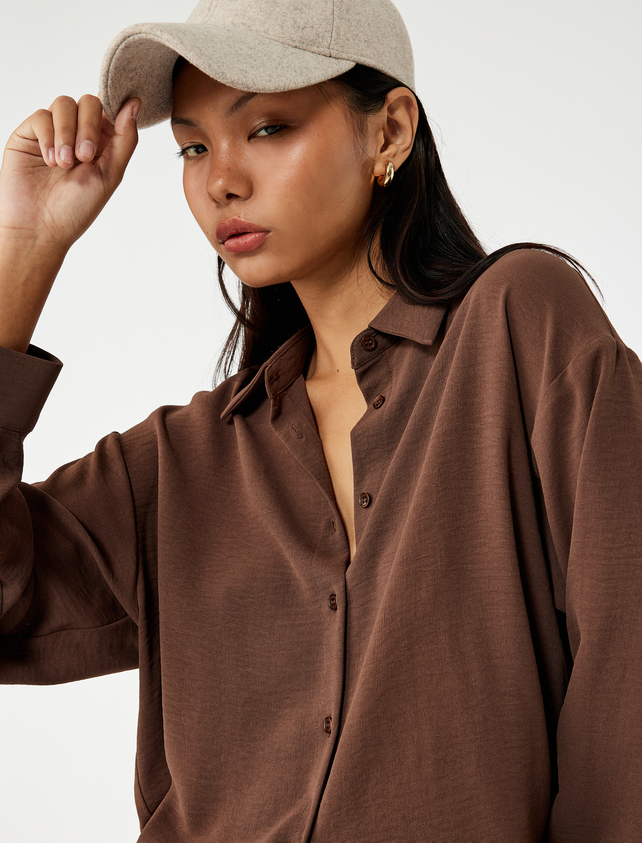   Aerobin Kumaş Düğmeli Klasik Yaka Uzun Kollu Oversize Gömlek