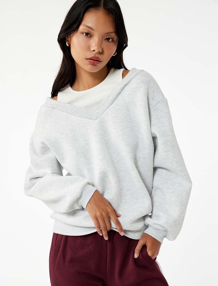  Rahat Kesim Çift Yaka Şardonlu Uzun Kollu Sweatshirt