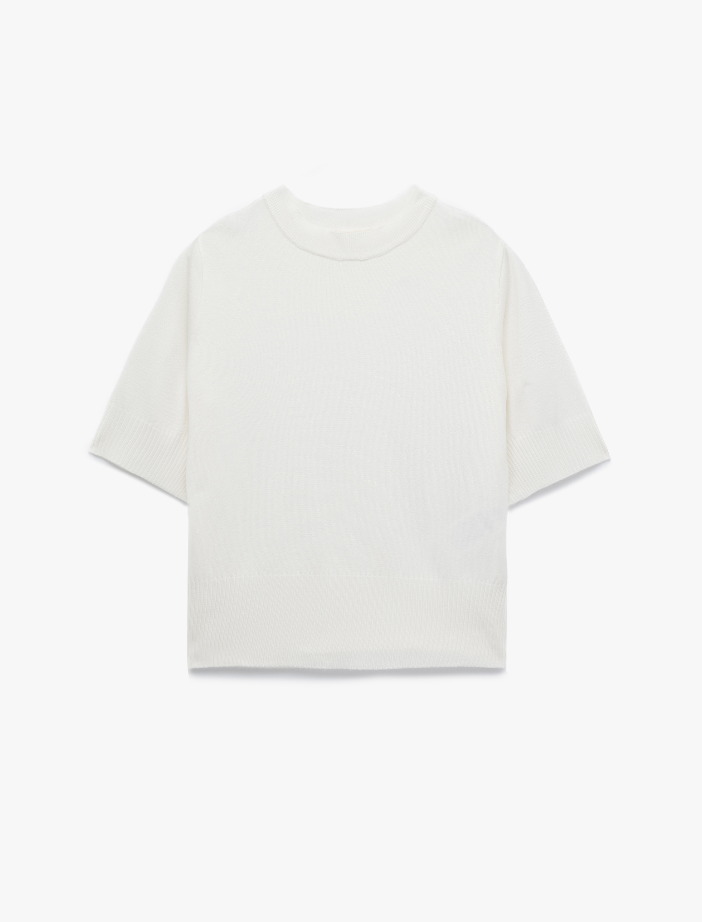   Regular Fit Hafif Dik Yaka Kısa Kollu Triko Kazak