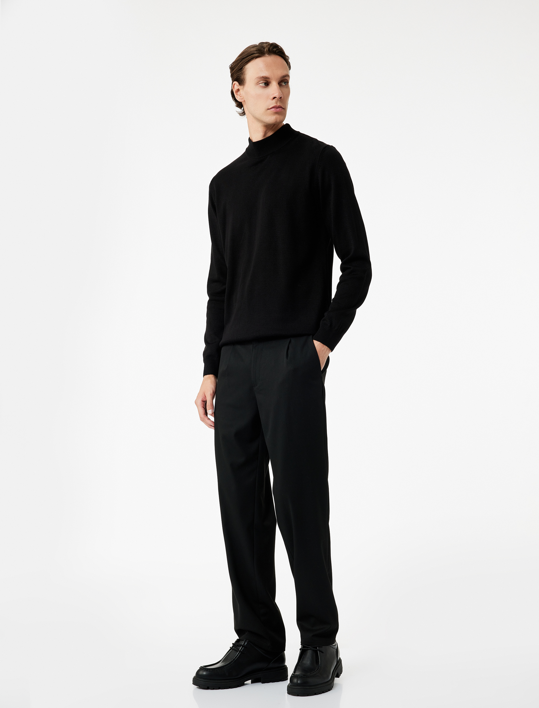   Uzun Kollu Regular Fit Yarım Balıkçı Yaka Basic Triko Kazak