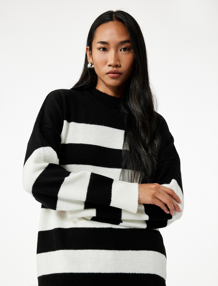  Uzun Kollu Bisiklet Yaka Triko Oversize Kazak