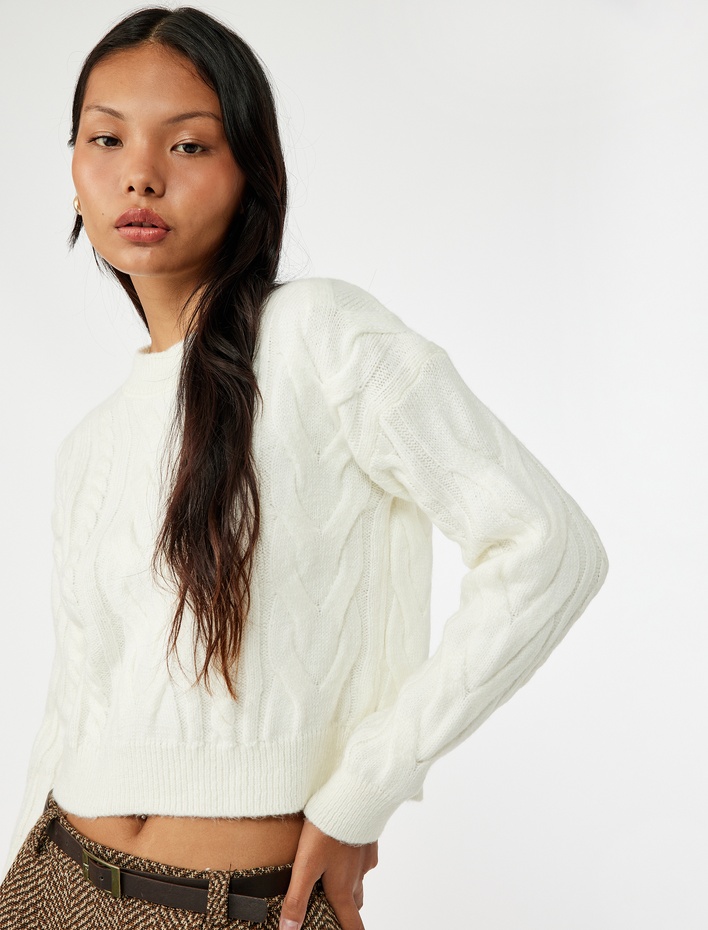  Uzun Kollu Bisiklet Yaka Saç Örgülü Triko Kazak