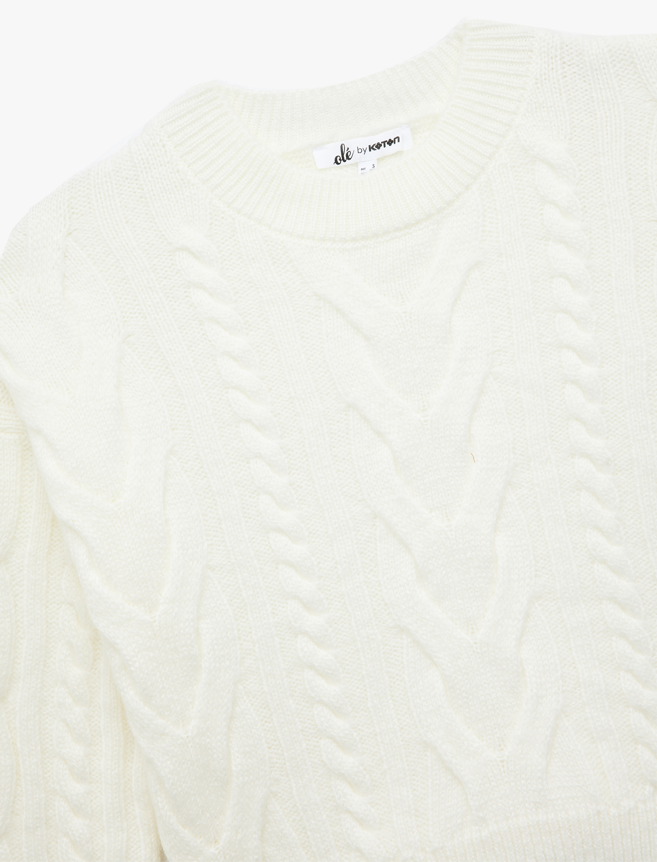   Uzun Kollu Bisiklet Yaka Saç Örgülü Triko Kazak