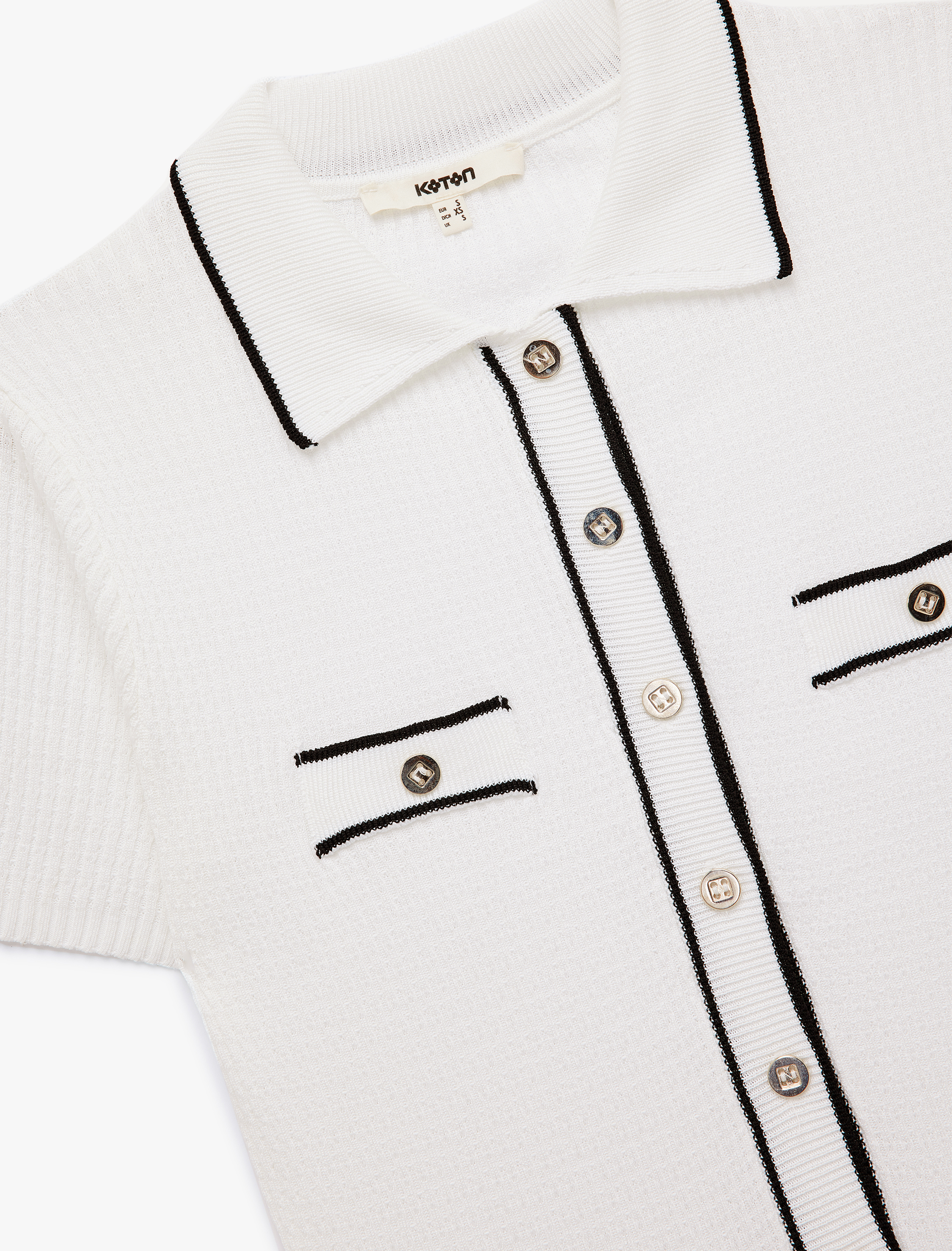   Cep Detaylı Düğmeli Polo Yaka Kısa Kollu Triko Kazak