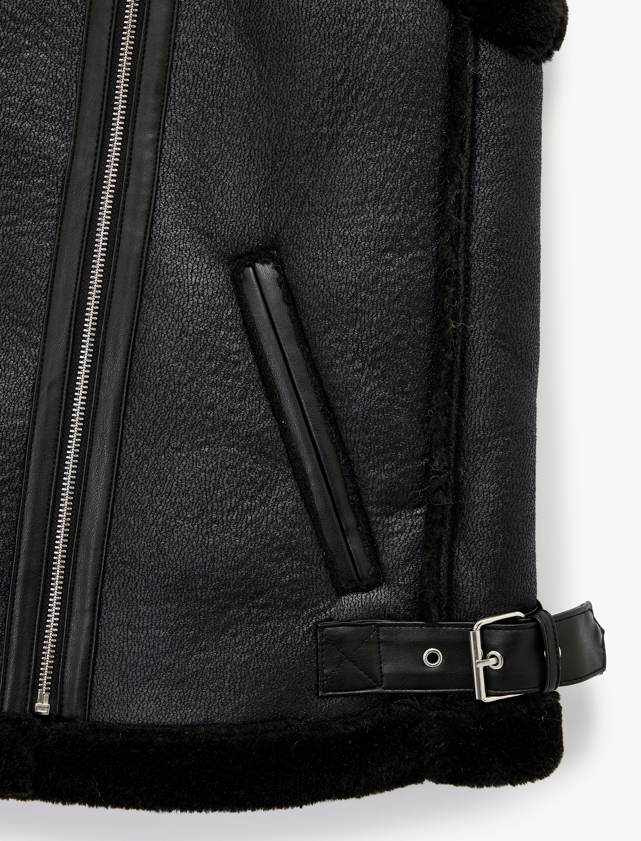   Suni Kürklü Yaka Fermuarlı Deri Görünümlü Kolsuz Biker Yelek