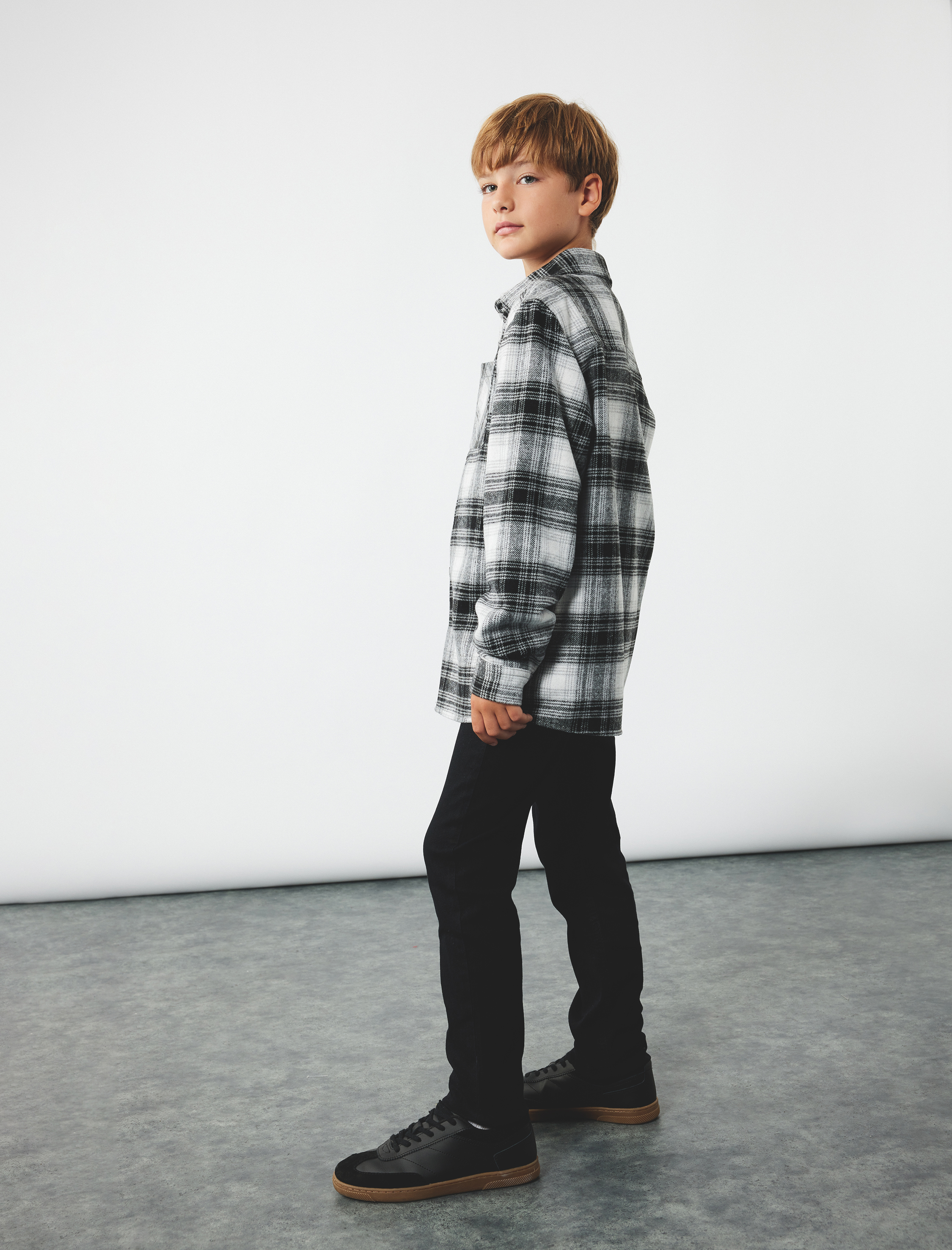  Erkek Çocuk Pamuklu Ayarlanabilir Lastikli Slim Fit Denim Pantolon