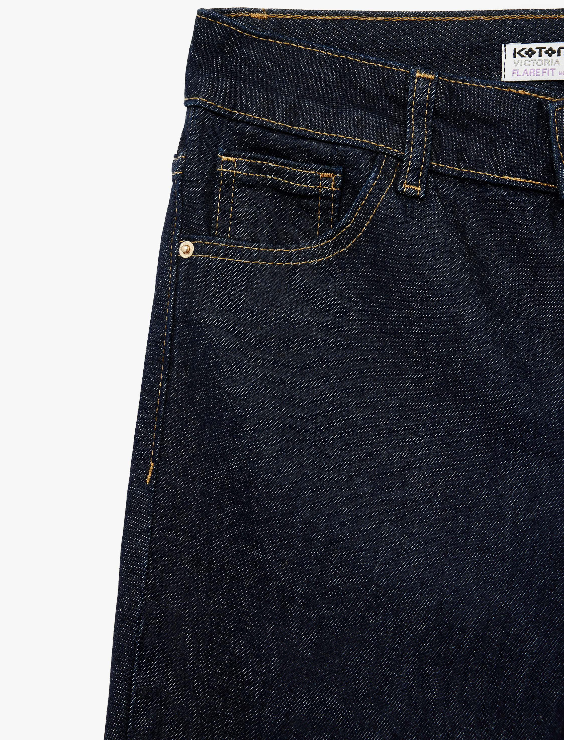   Yüksek Bel Düğme Detaylı Cepli Dar Kesim İspanyol Paça Jean Pantolon - Flare Jeans