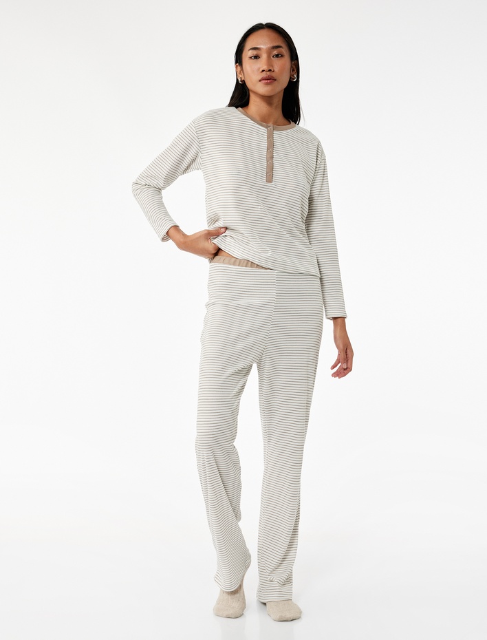  Çizgili Uzun Bol Paça Pijama Altı