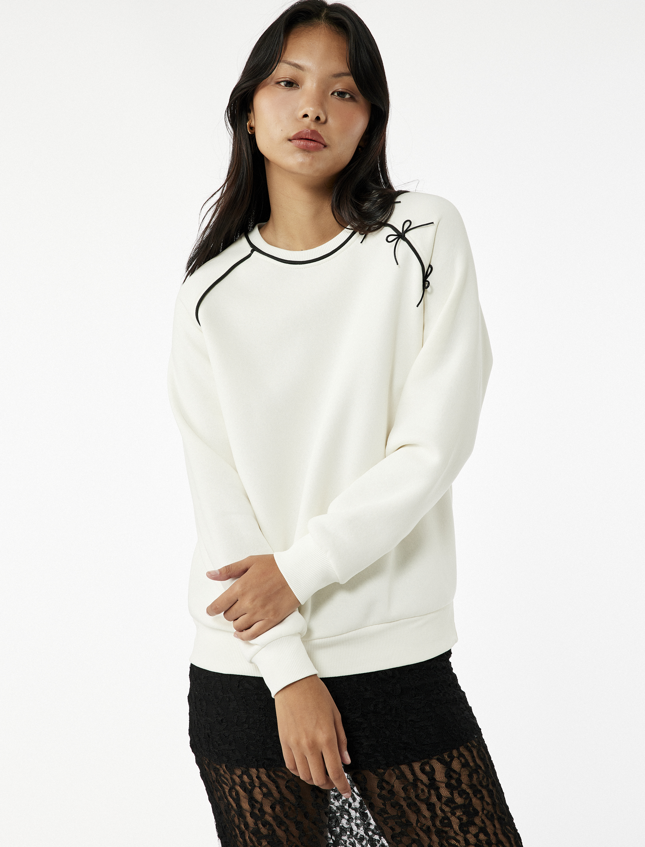   Uzun Kollu Fiyonklu Bisiklet Yaka Oversize Sweatshirt