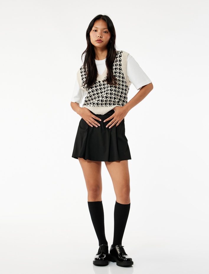  V Yaka Kolsuz Triko Süveter