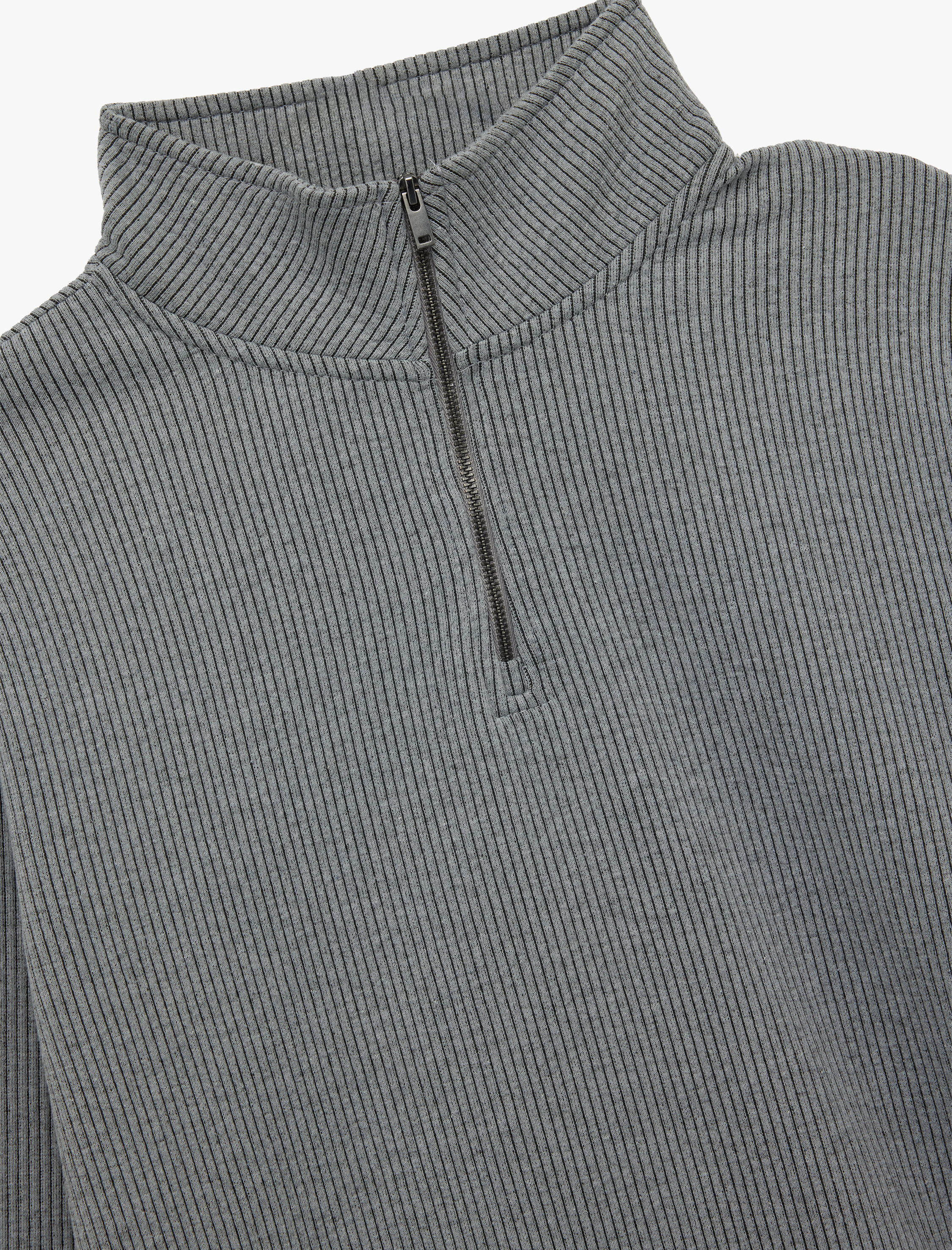   Dokulu Uzun Kollu Yarım Fermuarlı Sweatshirt