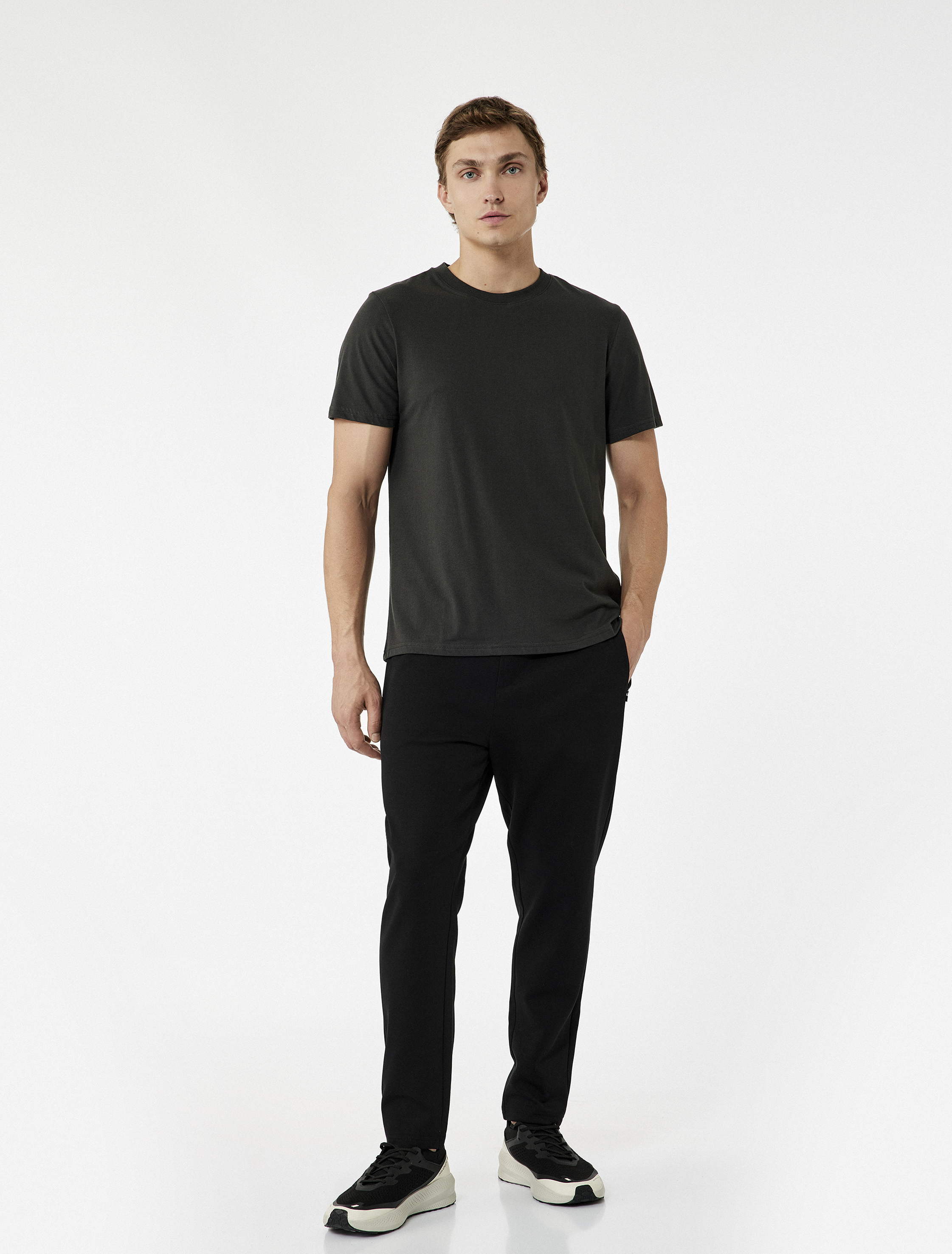   Rahat Kalıp Kısa Kollu Baskı Detaylı Bisiklet Yaka Basic Spor Tişört