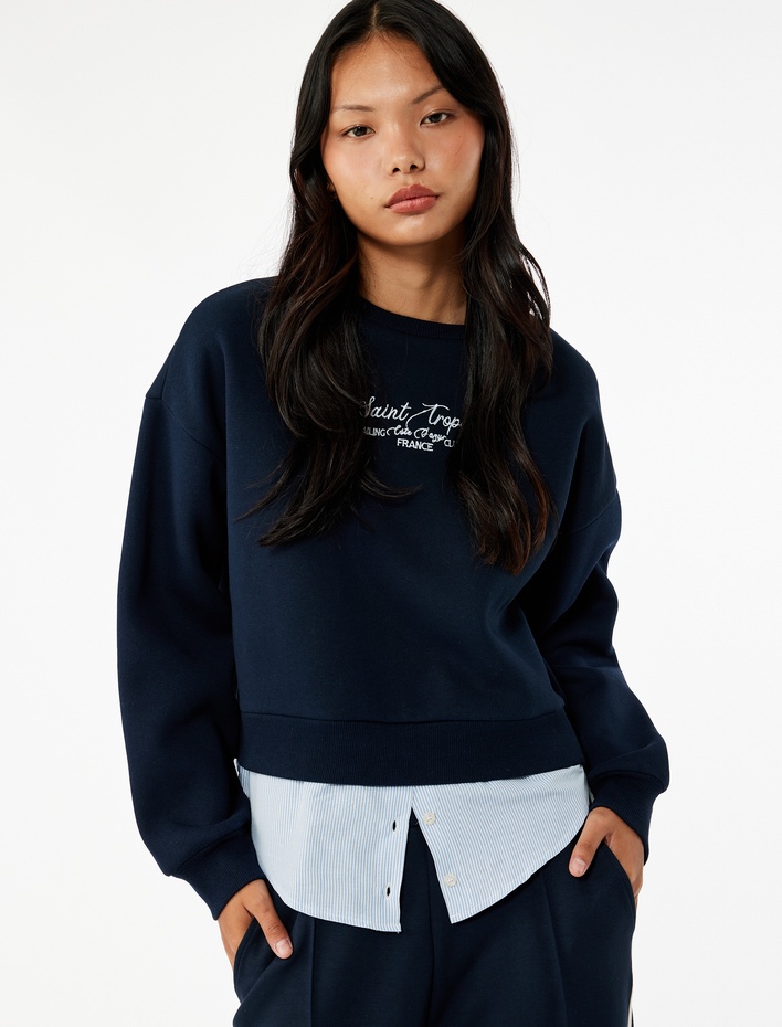  Uzun Kollu Bisiklet Yaka Nakışlı Şardonlu Oversize Sweatshirt