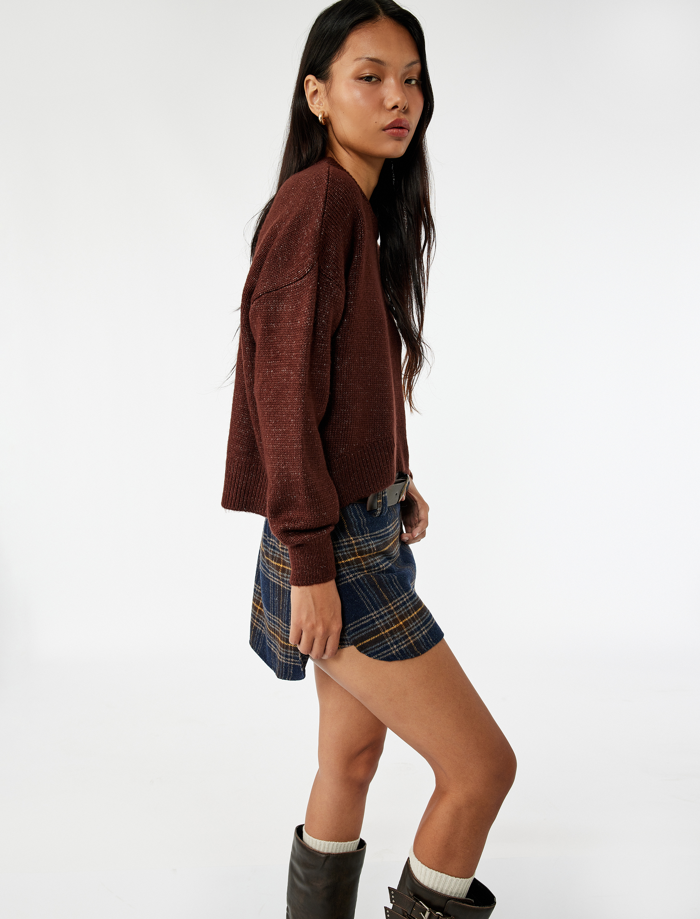   Uzun Kollu Bisiklet Yaka Asimetrik Kesim Triko Kazak