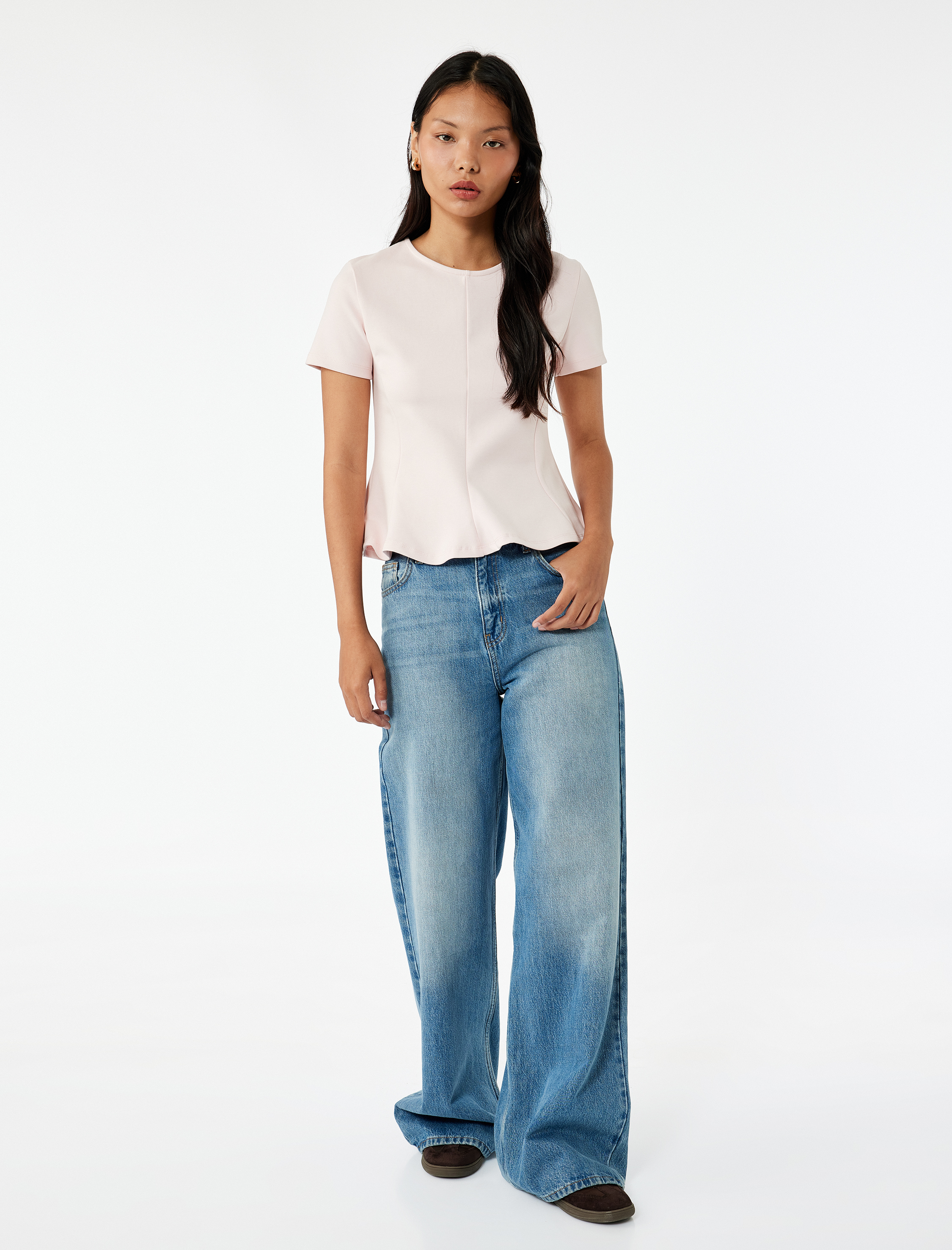 Kısa Kollu Bisiklet Yaka Volanlı Bluz